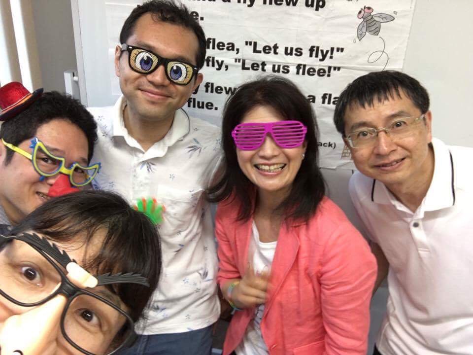 声を出して笑おう!